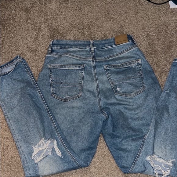 American Eagle Blue Jeans - Picture 3 of 3
